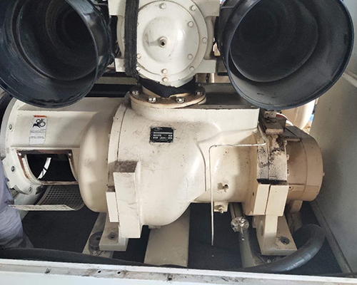 登?？諌簷C主機機頭大修